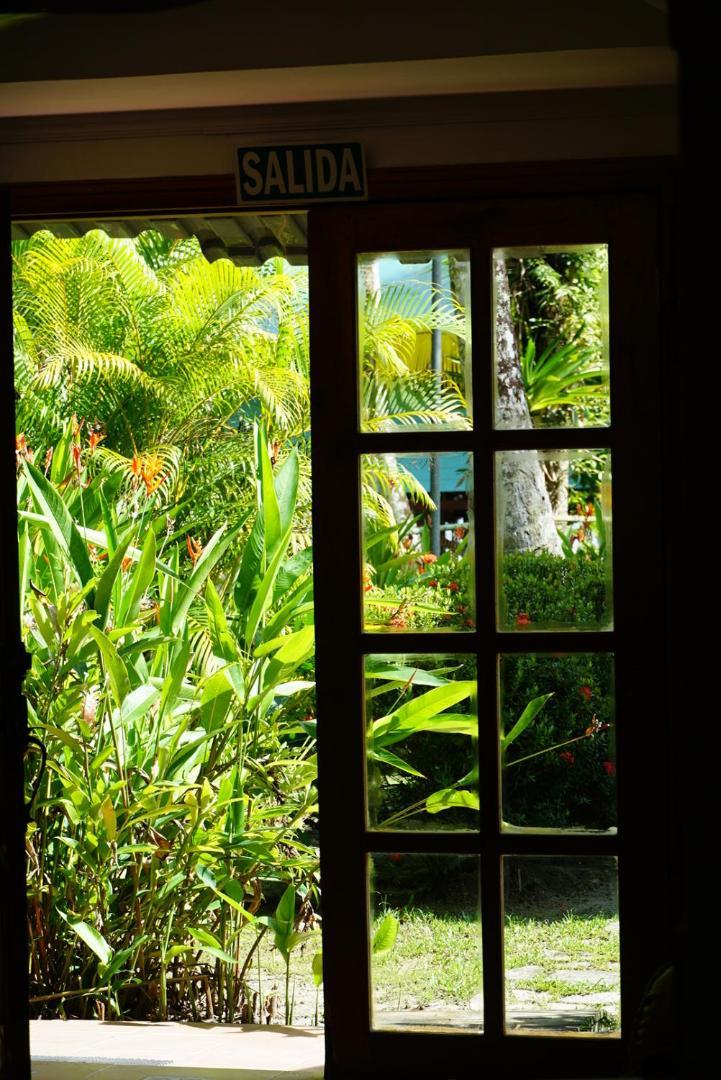 Hotel Tierra Verde Bed And Breakfast Bocas del Toro Exterior foto