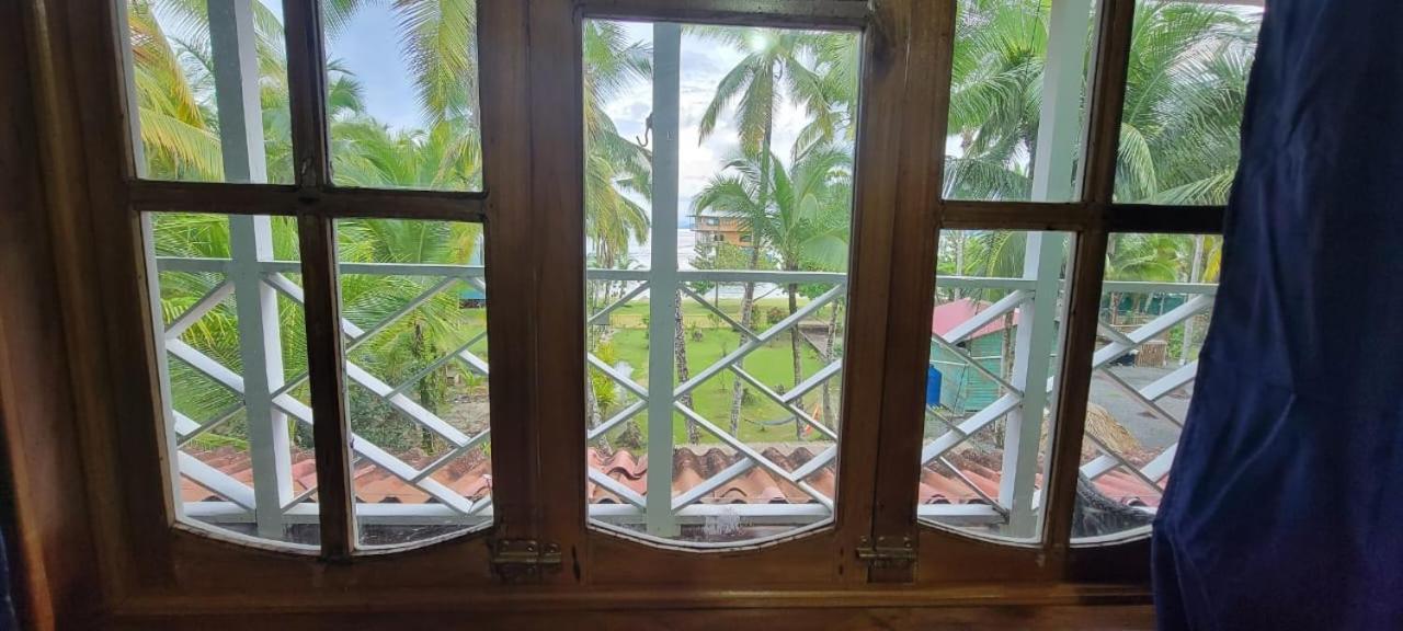 Hotel Tierra Verde Bed And Breakfast Bocas del Toro Exterior foto